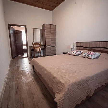 светулките Fireflies 4* Borintsi