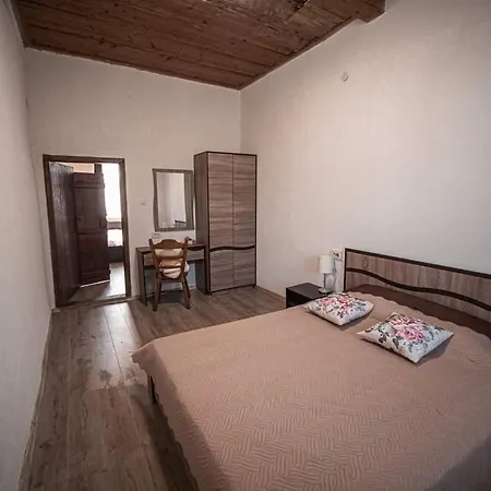 Pensiune светулките Fireflies Borintsi